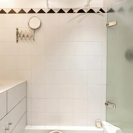 Duplex With Wifi Near The Seine Parigi